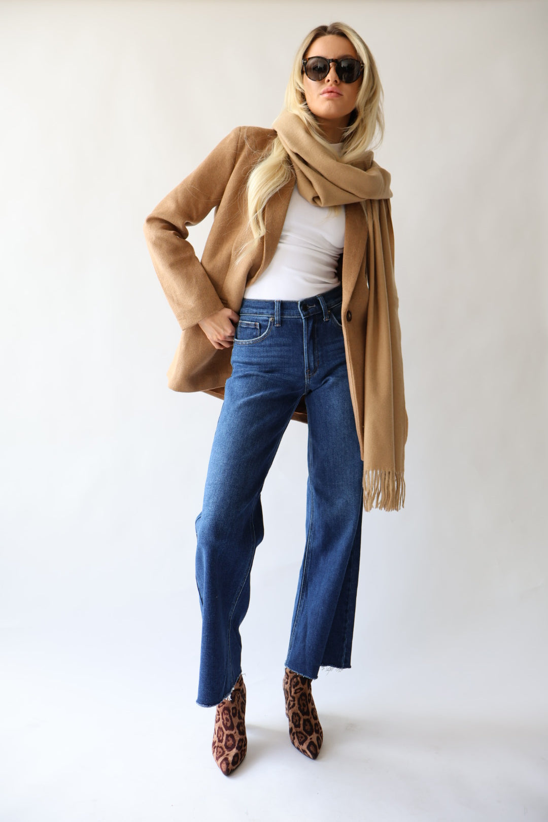 Wide-Leg Jeans for Women: The Ultimate Guide to This Trending Style