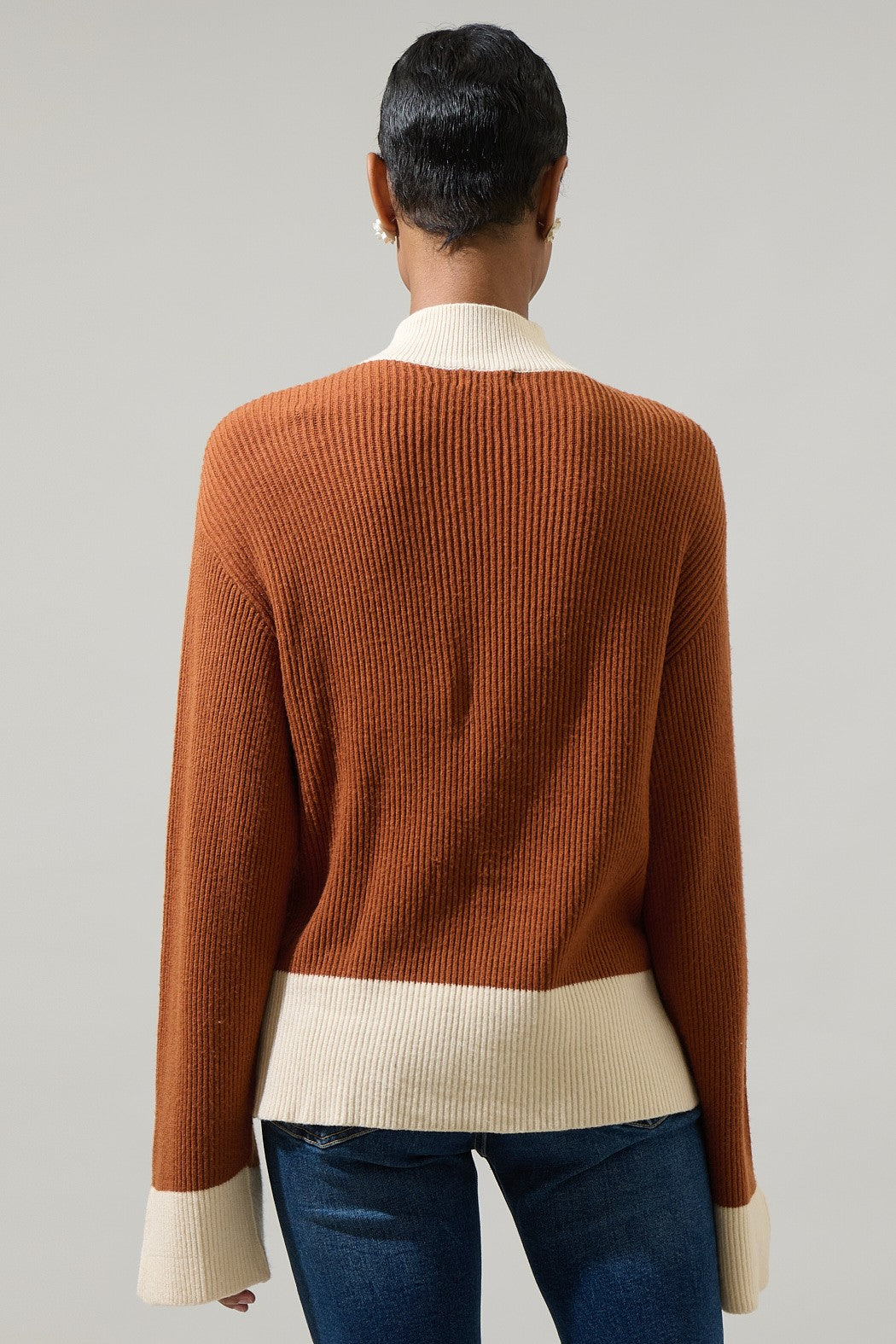 Color Block Wide Sleeve Sweater