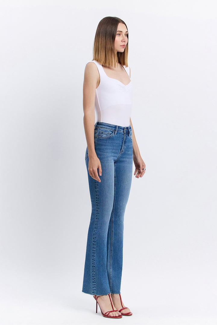 Andie Clean Bootcut Jeans