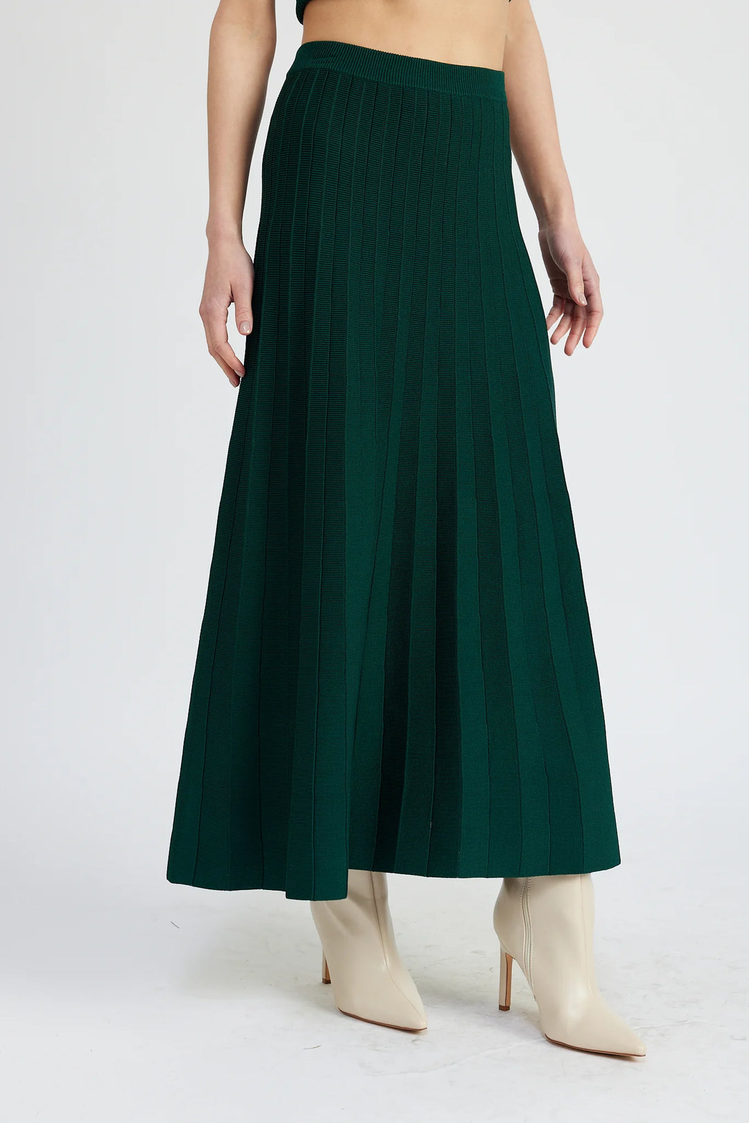 Pleated Knitted Skirt