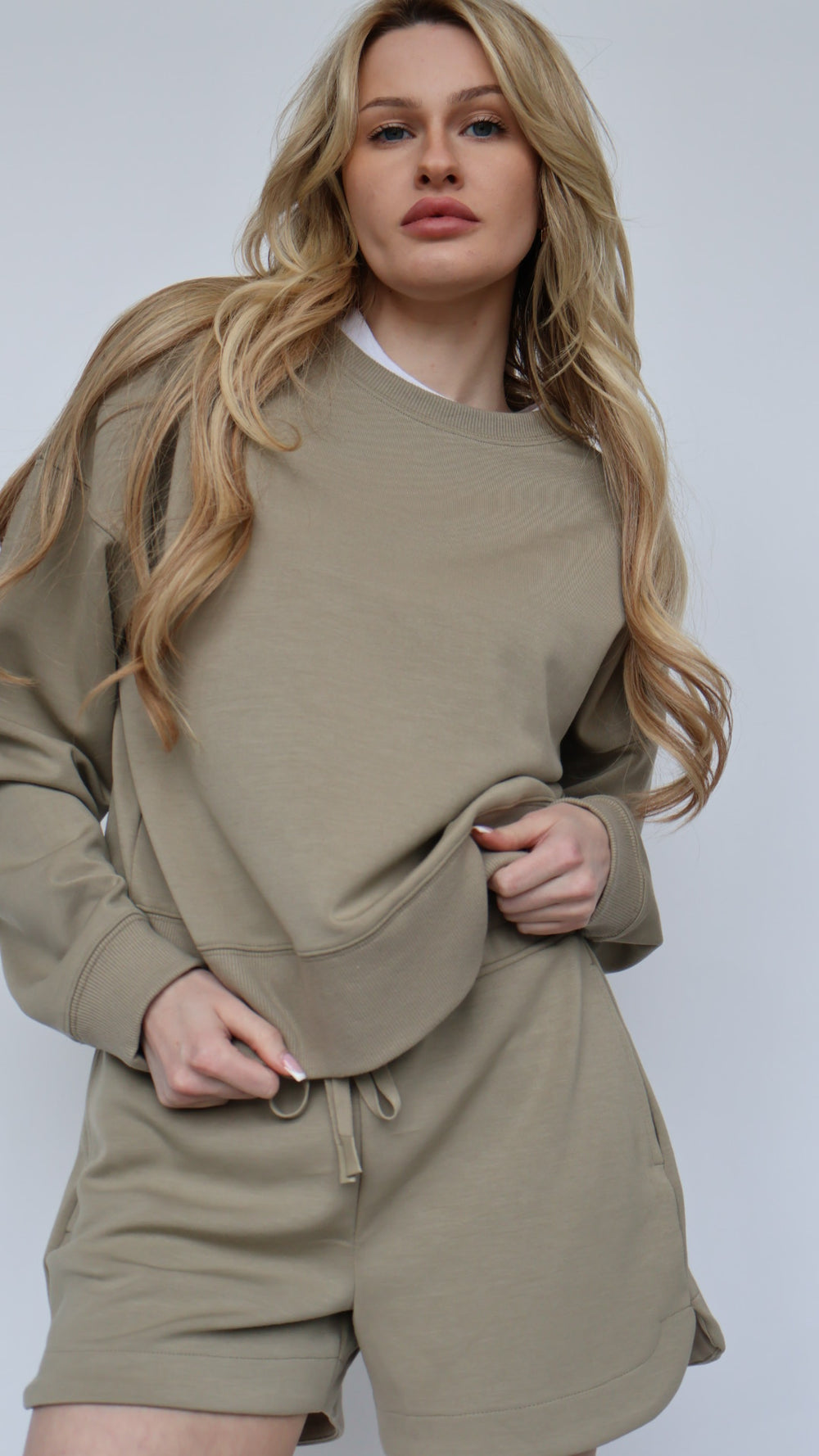 Martina Crew Neck Pullover Sweatshirt