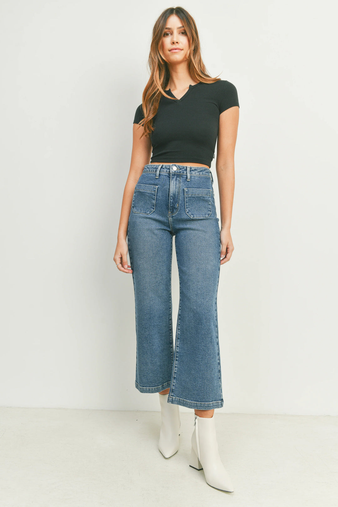 Patch Pocket Wide Leg Jean