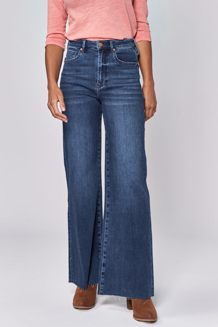 Fiona Wide Leg Jean